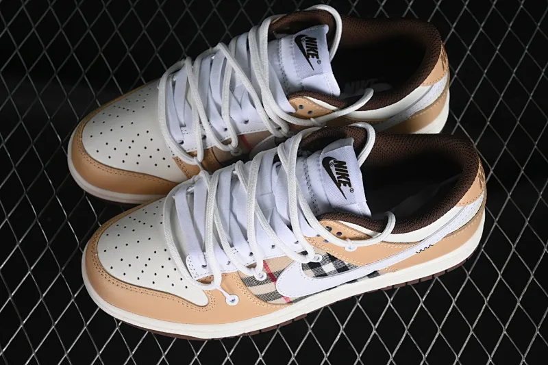 All Categories Nk SB Dunk Series Nk SB Dunk Low Low-top sneakers Nk Dunk Low Plaid Variations Retro literary style SB strappy low-top casual sneakers DD1503-124